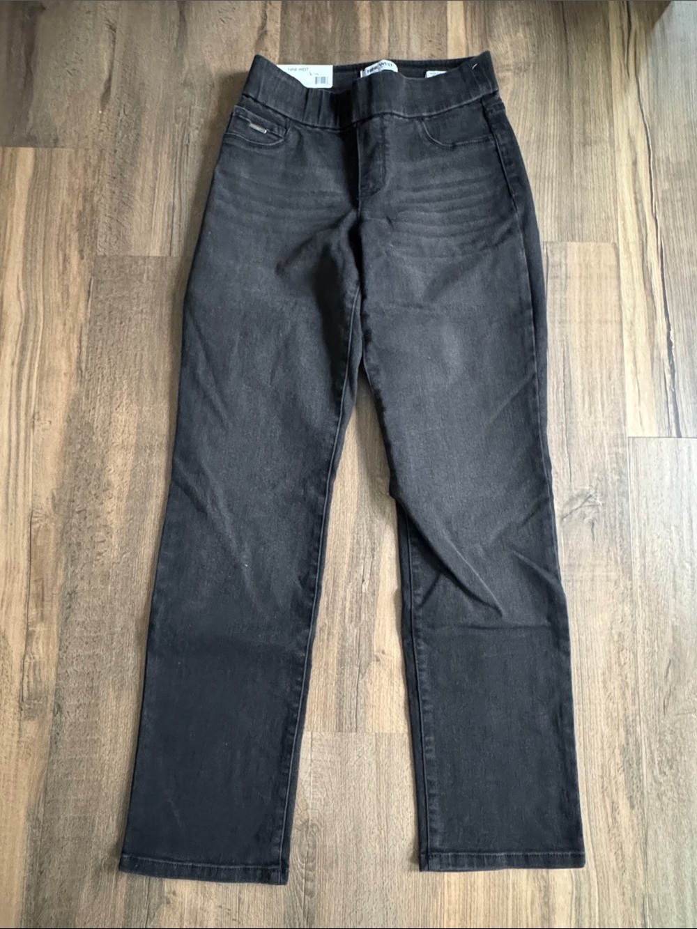 Nine West Heidi pull on straight leg jeans